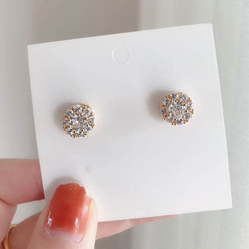 Stylish Diamond Pendant Necklace - Korean Geometric Design in Titanium - Buy Center