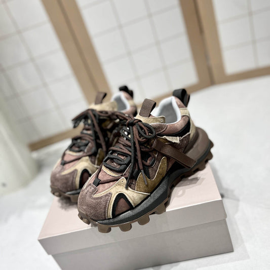 Women's Retro Thick Soled Sports Shoes - Stylish Suede Lace-Up Design - Buy Center