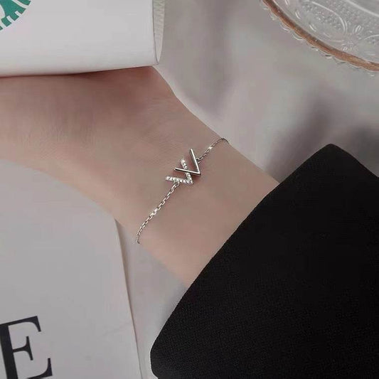 Sterling Silver 'W' Letter Bracelet - Elegant & Minimalistic Charm for Women - Buy Center