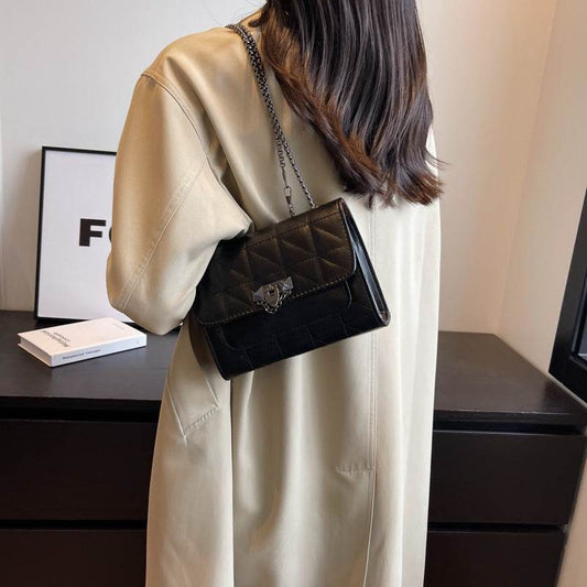 Fashion Messenger Bag for Women - Trendy Chain Lock Shoulder Bag 2025 - Buy Center