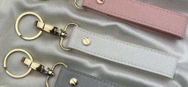 PU Leather Car Key Ring - Stylish Anti-Lost Keychain in 4 Colors - Buy Center