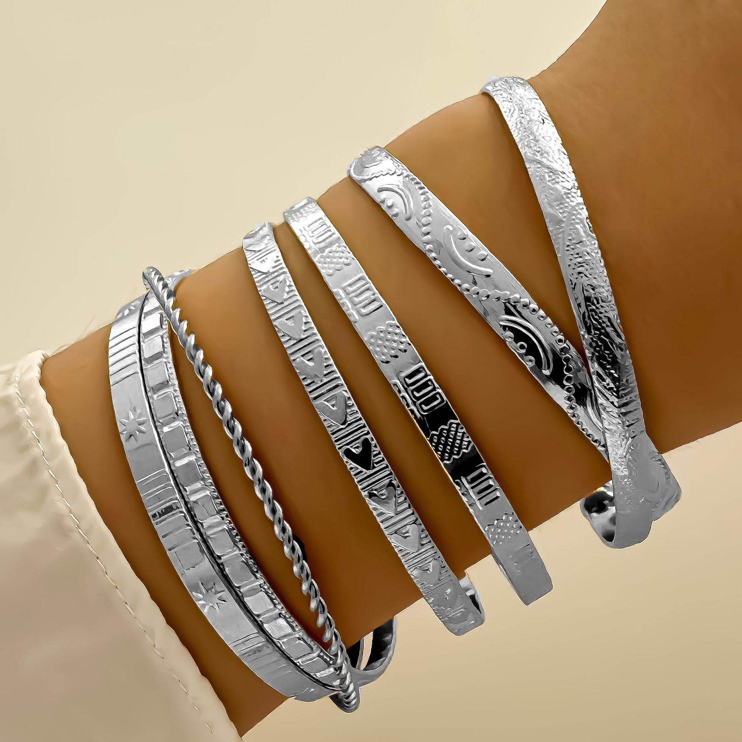 Buy Center Creative Hip Hop Bracelets - Twisted Alloy for Ladies - Buy Center