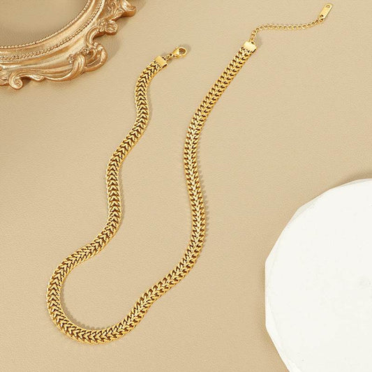 Non-Fading Thick Hemp Flowers Necklace - Stylish Woven Titanium Steel - Buy Center