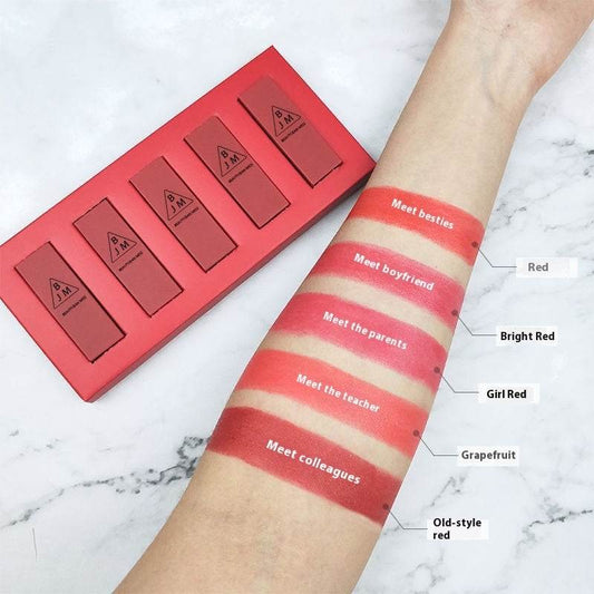 5 Vitamin Lipstick Set - Nourishing Moisture in Vibrant Shades - Buy Center