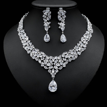 Buycenter Bridal Zircon Necklace & Earrings Set - Love Heart Design - Buy Center