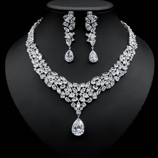 Buycenter Bridal Zircon Necklace & Earrings Set - Love Heart Design - Buy Center