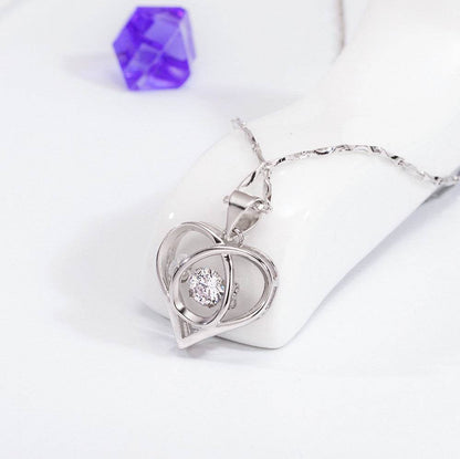Buy Center Heart-Shaped Smart Pendant Necklace - Diamond-Embedded Clavicle Chain - Buy Center