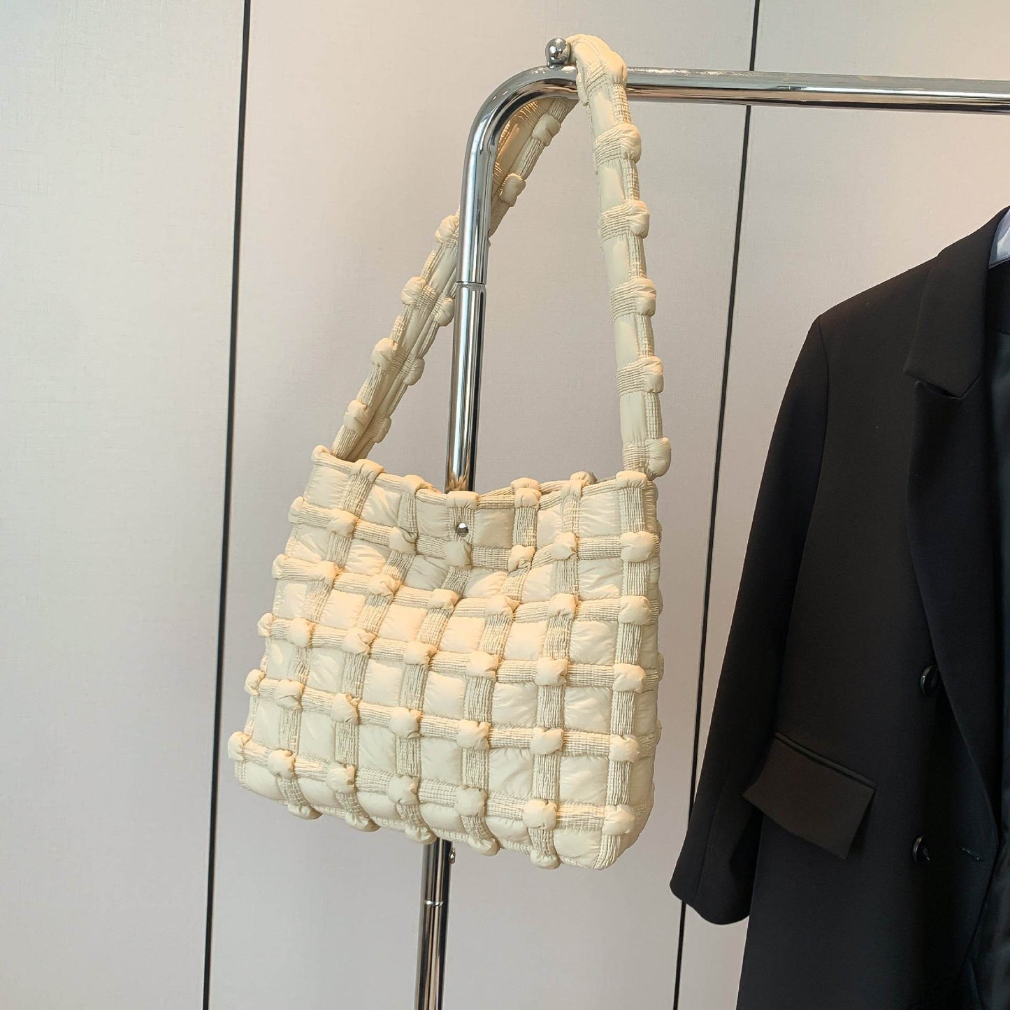 Buycenter Large Capacity Shoulder Bag - Versatile for Daily Fashion Use - Buy Center