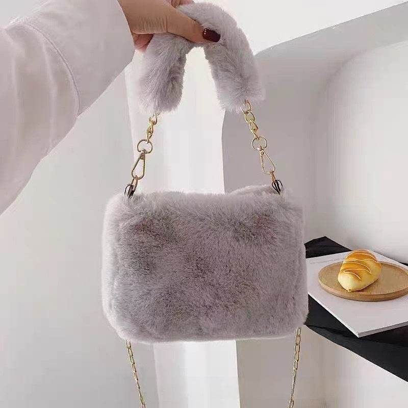 Stylish Square Plush Chain Bag - Soft Shoulder Bag for Urban Fashion - Buy Center