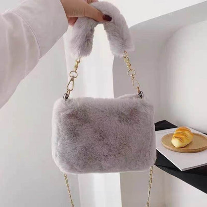 Stylish Square Plush Chain Bag - Soft Shoulder Bag for Urban Fashion - Buy Center