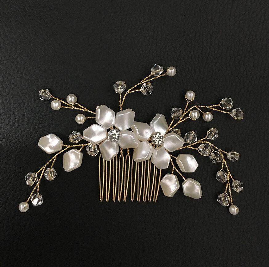 Pearl White Crystal Headdress Comb - Elegant Hair Accessory for Banquets - Buy Center
