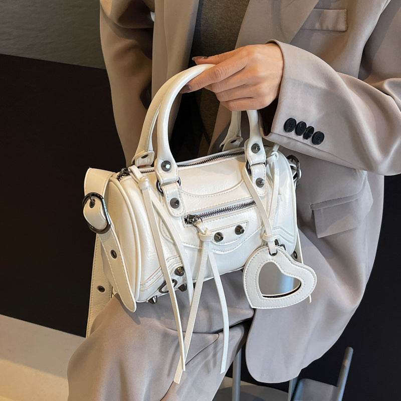 Buycenter Portable Tassel Crossbody Bag - Stylish Shoulder Tote for All Occasions - Buy Center