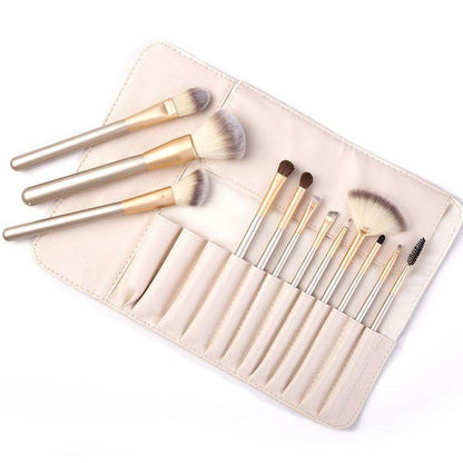 Premium Makeup Brush with Pink Clutch - Stylish Design for Flawless Finish - Buy Center
