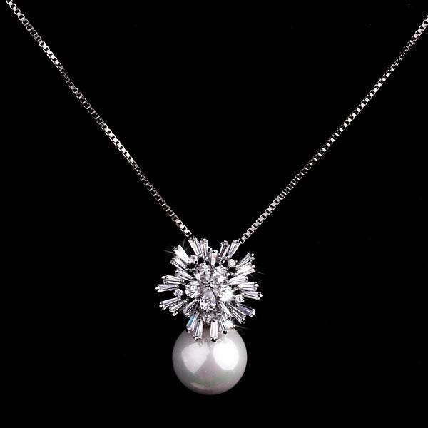 Elegant 18K Gold Plated Pearl Zircon Necklace - Sophisticated Jewelry Piece - Buy Center