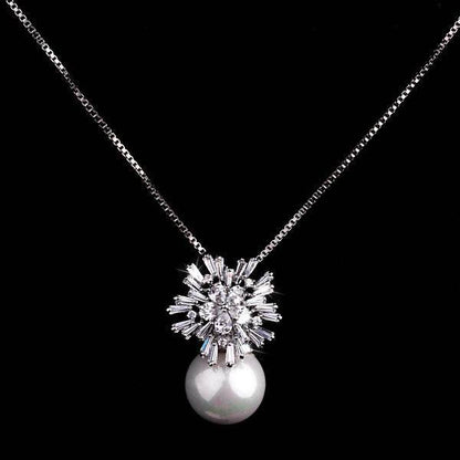 Elegant 18K Gold Plated Pearl Zircon Necklace - Sophisticated Jewelry Piece - Buy Center