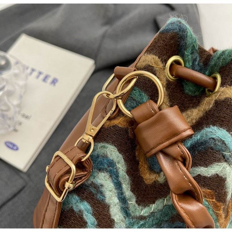 Buycenter High-Grade Shoulder Bag - Stylish, All-Matching Bucket Design - Buy Center