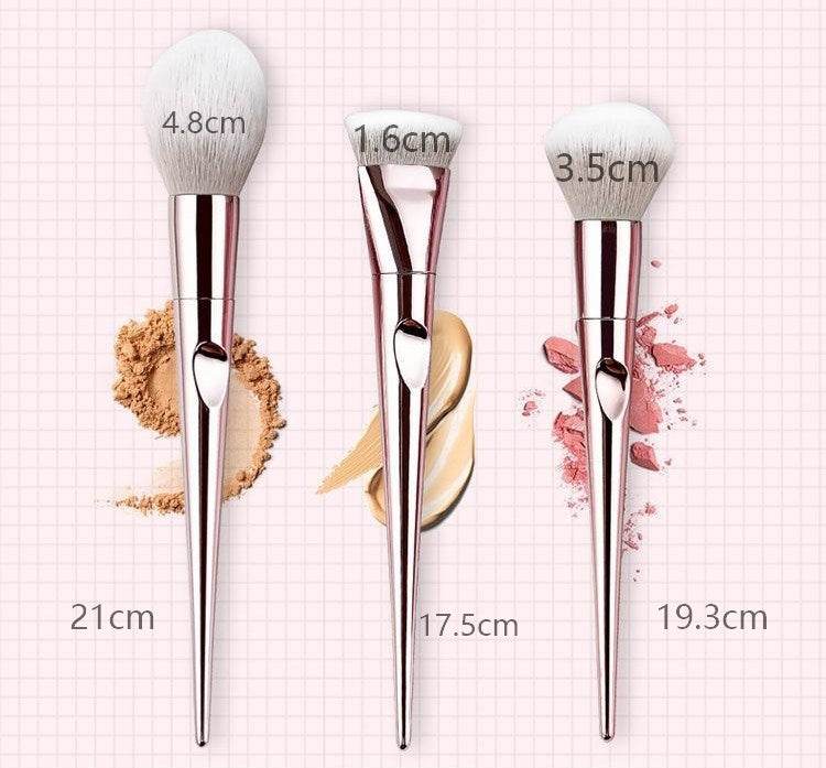 Premium Makeup Brush with Pink Clutch - Stylish Design for Flawless Finish - Buy Center