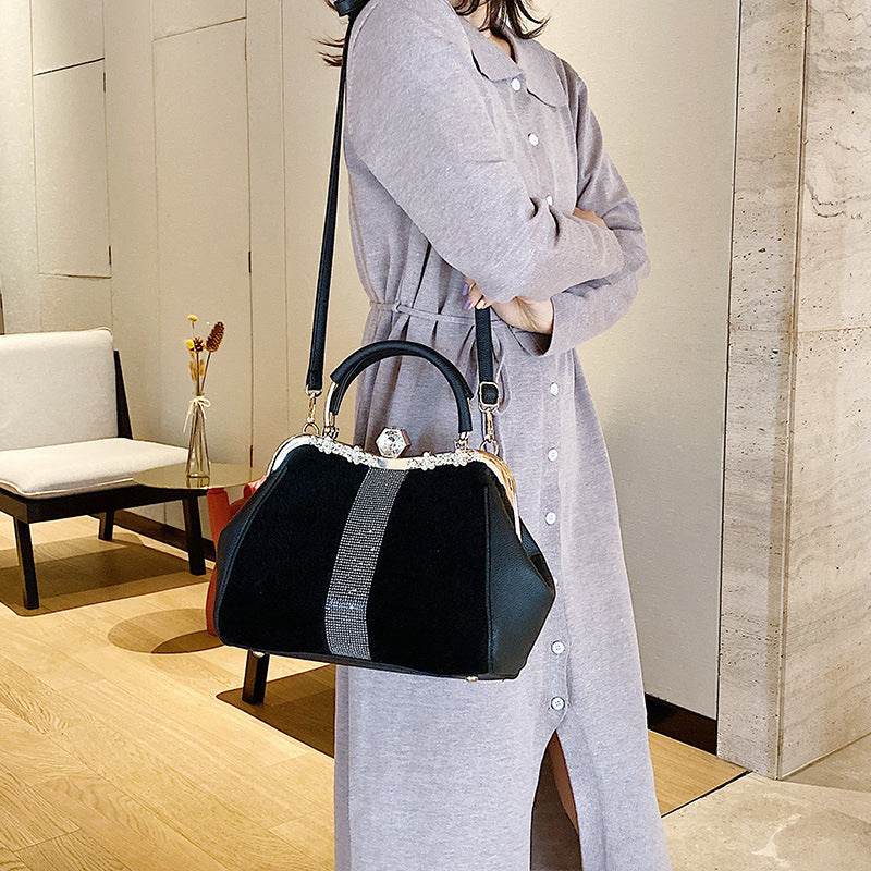 Buycenter Diamond-Embedded Handbag - Elegant PU Evening Bag for Every Occasion - Buy Center