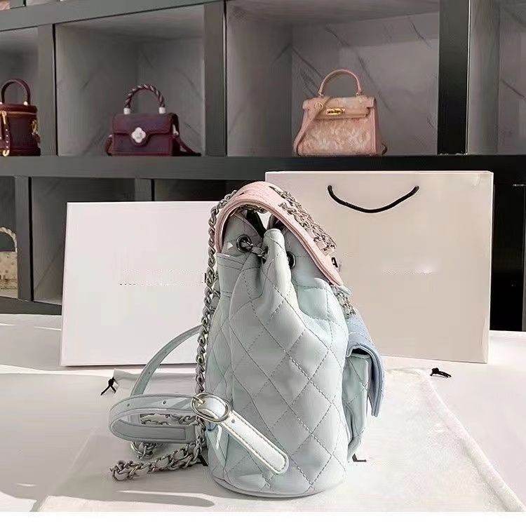 Buycenter Women's High-end Diamond Grid Backpack - Stylish Chain Design - Buy Center