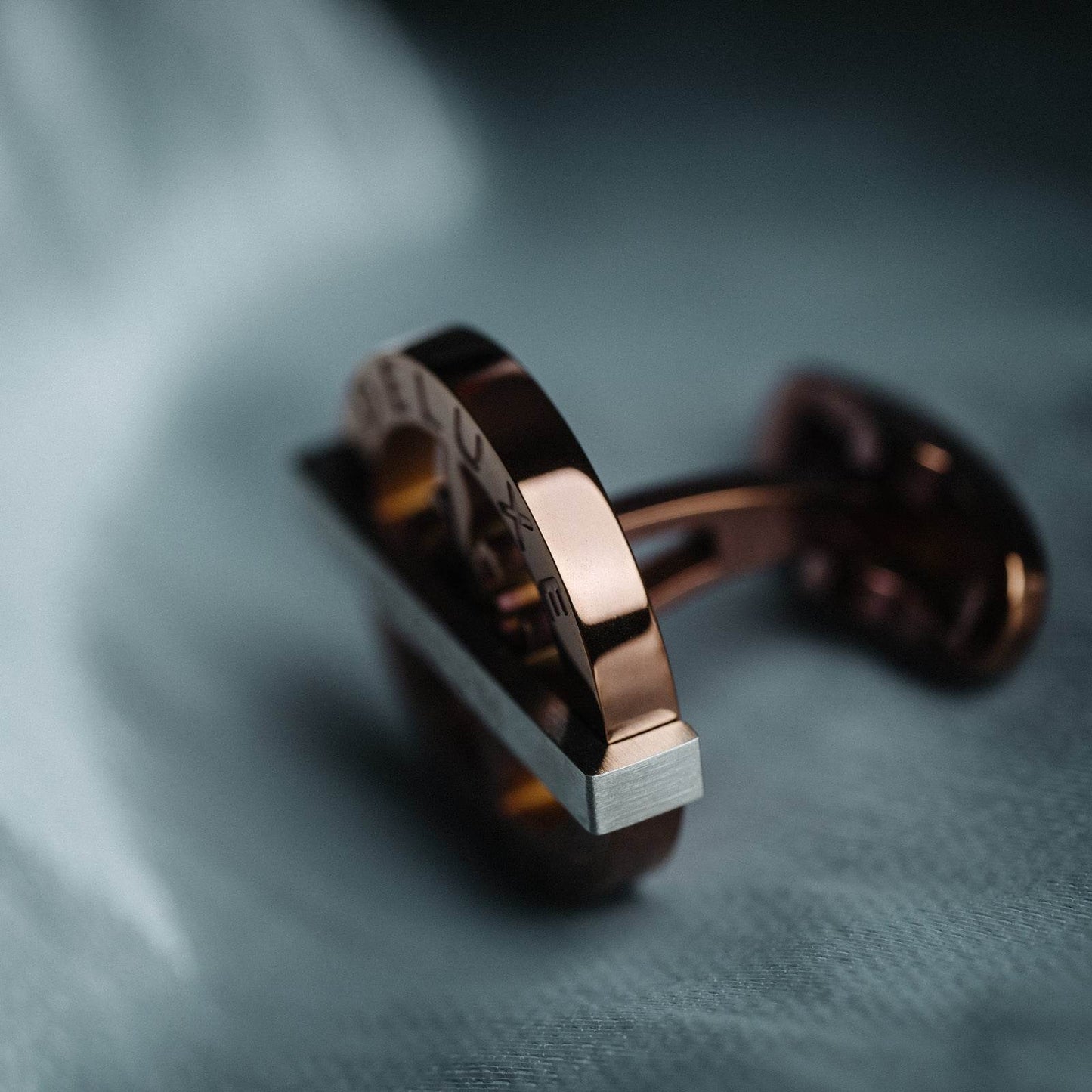 Retro Men's Cufflinks in Chocolate Steel - Elegant French Cuff Design - Buy Center