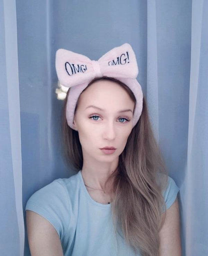 Coral Velvet Butterfly End Hair Band - Elegant Pink Accessory for Women - Buy Center