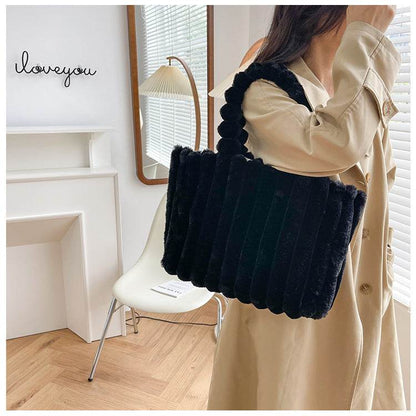 Fashion One Shoulder Plush Bag - Large Capacity Evening Bag for Women - Buy Center