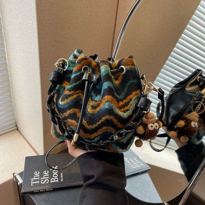 Buycenter High-Grade Shoulder Bag - Stylish, All-Matching Bucket Design - Buy Center