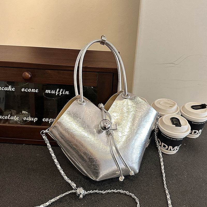 Sleek Minimalist Women's Shoulder Bag - Stylish PU Messenger in Black - Buy Center