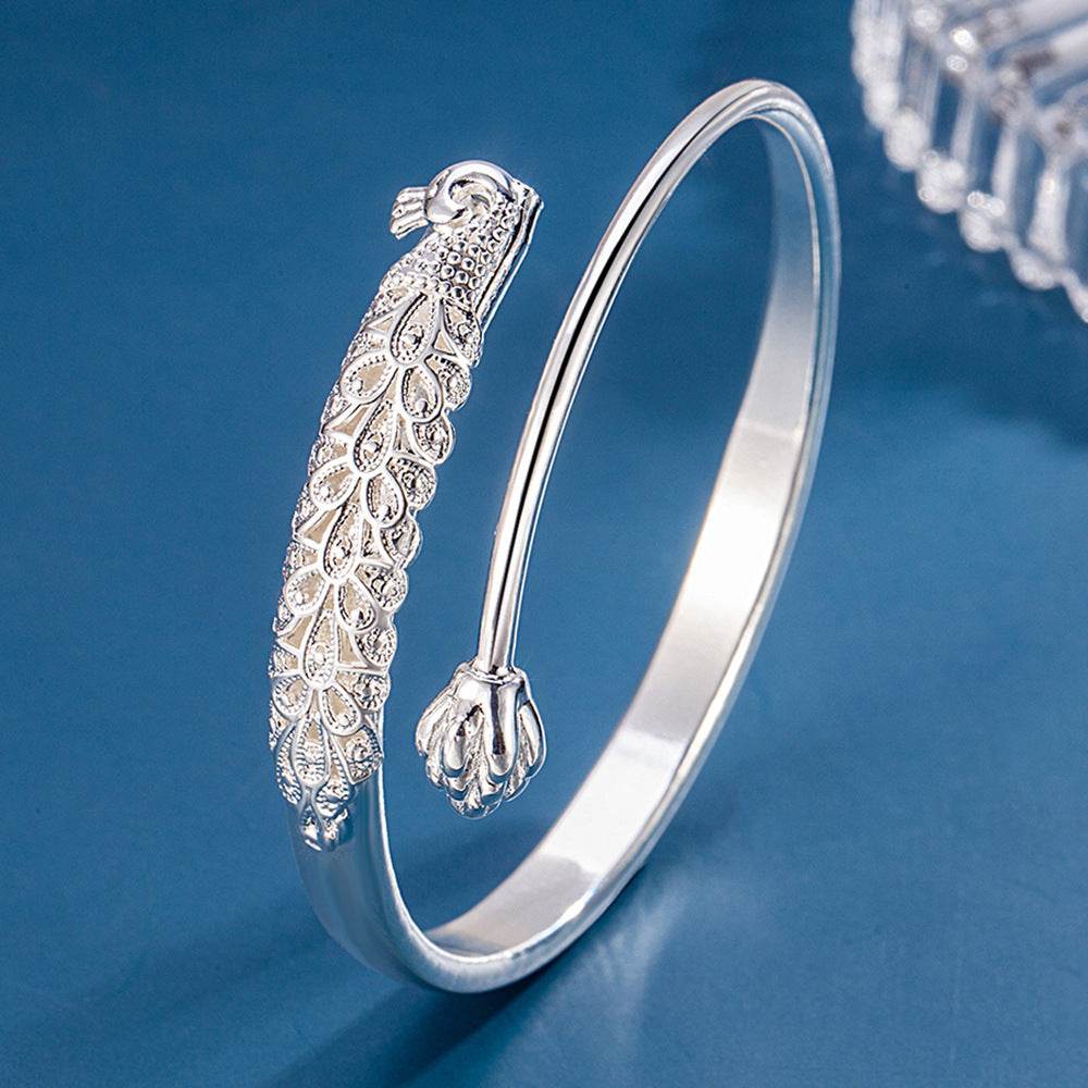 Charming Embossed Peacock Bracelet - Trendy Copper Design for Women - Buy Center