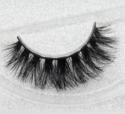 Faux Aurelia 3D Mink Eyelashes - Elegant Long Tail Design for Comfort - Buy Center