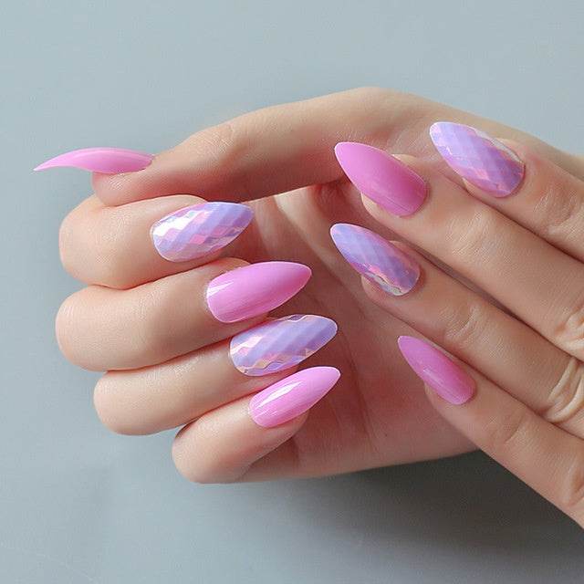 24 Trendy Square Fake Nails - Stylish Wearable Nail Patches for 2025 - Buy Center