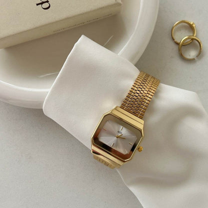 Light Luxury Women's Watch - Elegant Square Dial in Stunning Colors - Buy Center