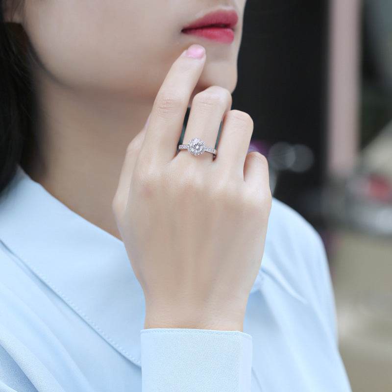 Buycenter Moissanite Flower Ring - Adjustable Silver Geometric Design - Buy Center