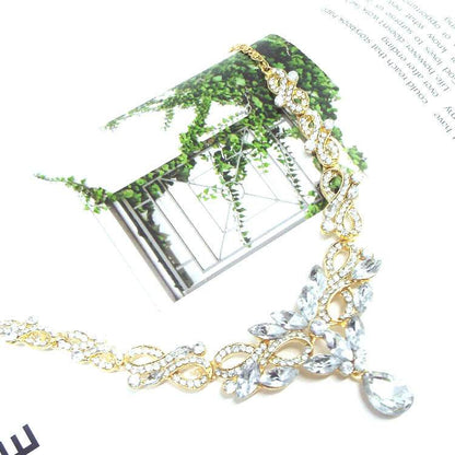 Elegant Women's Bow Necklace - Stylish Alloy Chain for Any Occasion - Buy Center