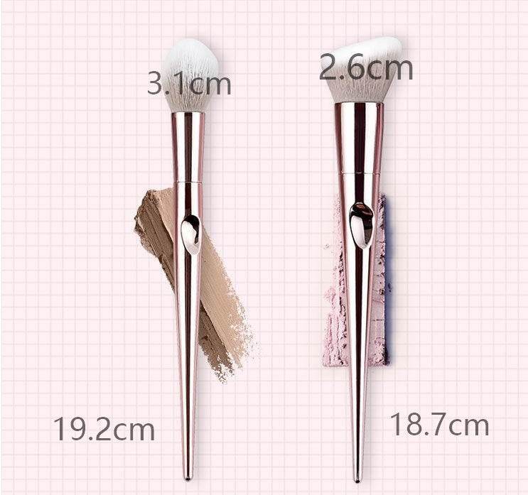 Premium Makeup Brush with Pink Clutch - Stylish Design for Flawless Finish - Buy Center