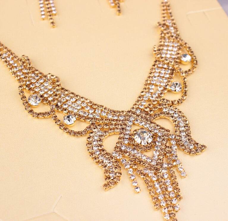 X526 Exaggerated Butterfly Necklace & Earrings - Elegant Bridal Jewelry Set - Buy Center