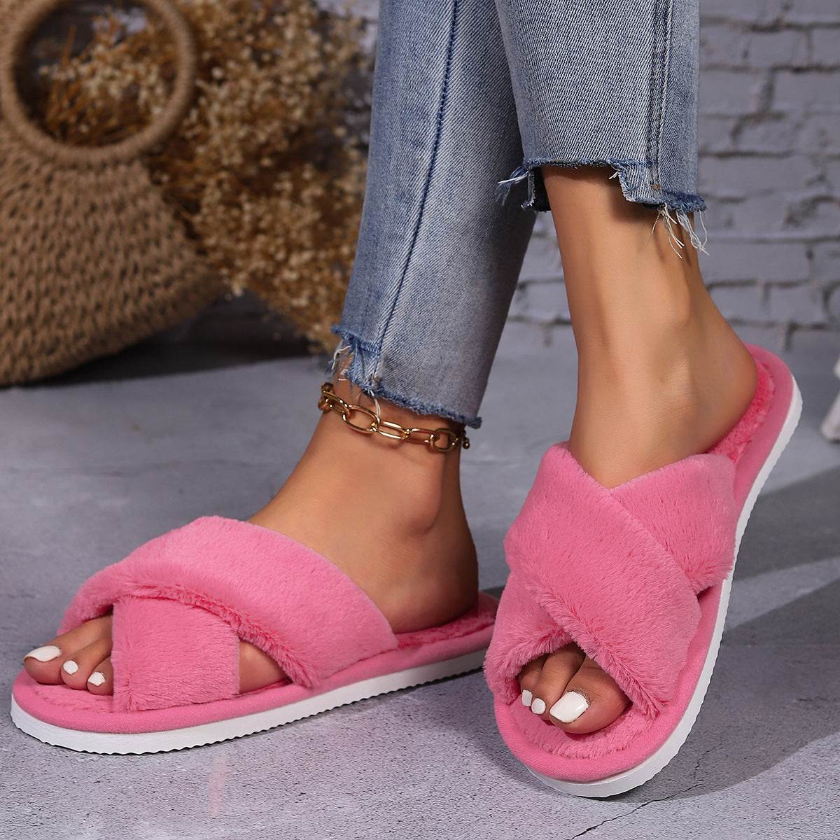 Women's Non-Slip Slippers - Trendy Plush Home Footwear for Comfort - Buy Center