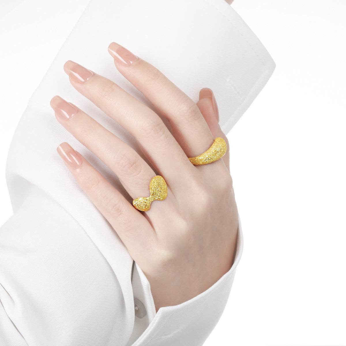 Geometric Round Frosted Ring - Irregular Design for Modern Women - Buy Center