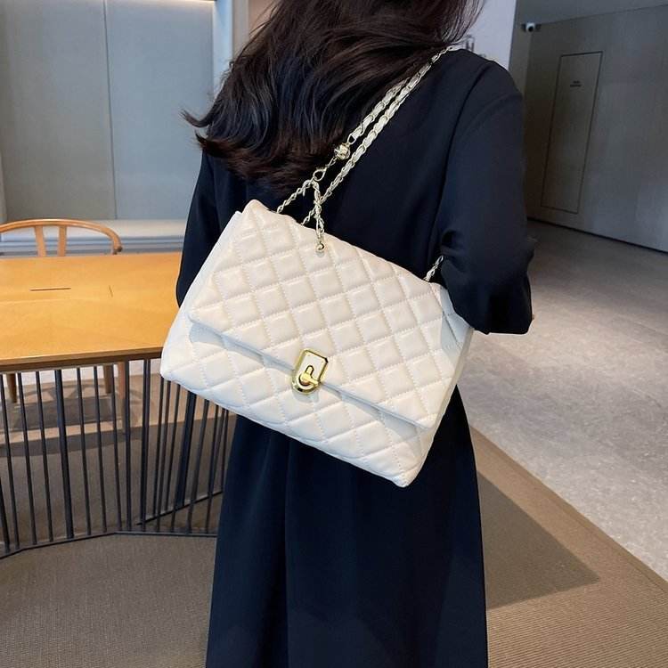 Buycenter Women's Diamond Embroidery Large Capacity Shoulder Bag - Urban Style - Buy Center