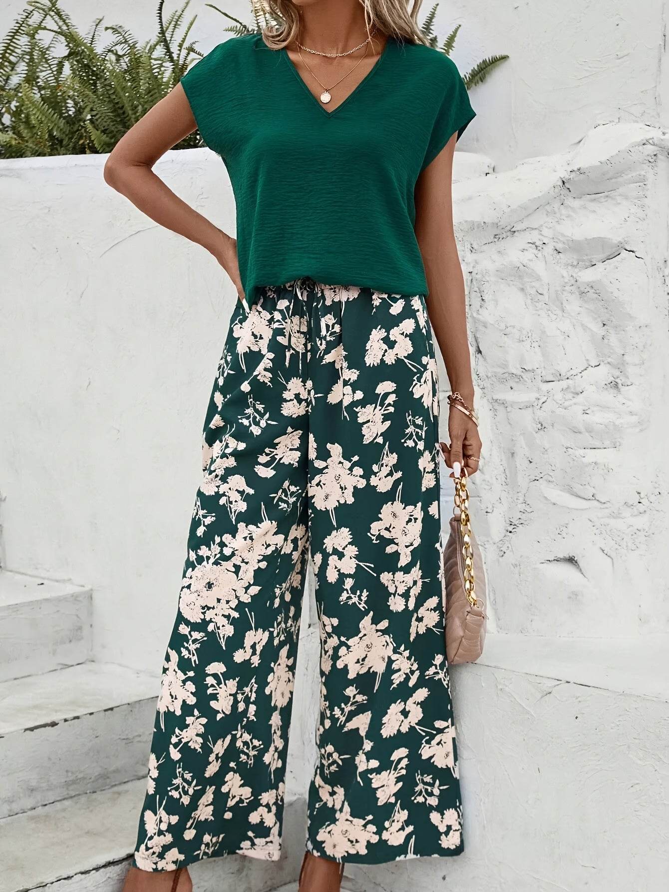 Casual Women's Spring & Summer Pants Set - V Neck & Floral Print - Buy Center