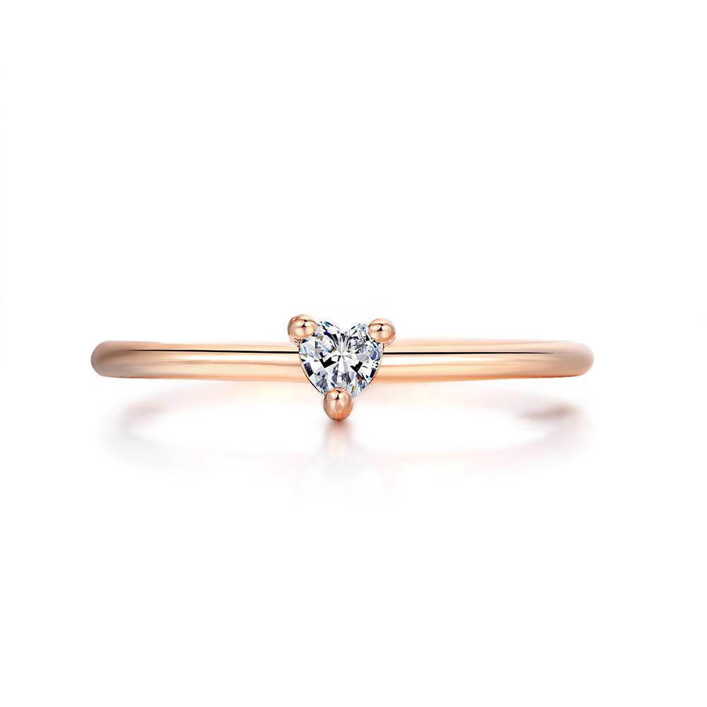 Elegant Heart-Shaped Women's Ring - Gold Plated with Sparkling Zircon - Buy Center