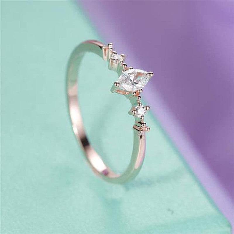 Rose Gold Horse Eye Diamond Ring - Elegant Engagement Ring for Women - Buy Center