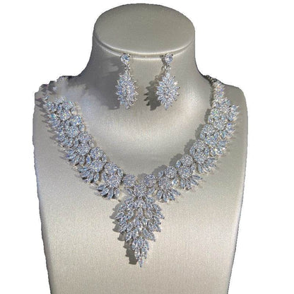 Buy Center Zircon Pendant Necklace Set - Elegant Jewelry for Banquets - Buy Center