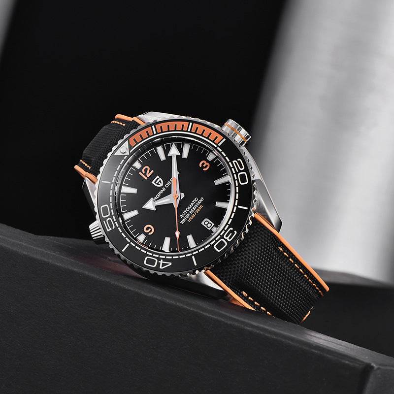 Stylish Men's Mechanical Watch - Rotatable Bezel & Luminous Hands - Buy Center