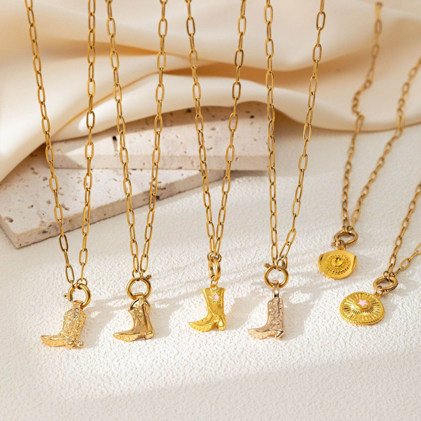 Fashion Boots Gold Pendant Necklace - Pentagram & Cowboy Hat Design - Buy Center