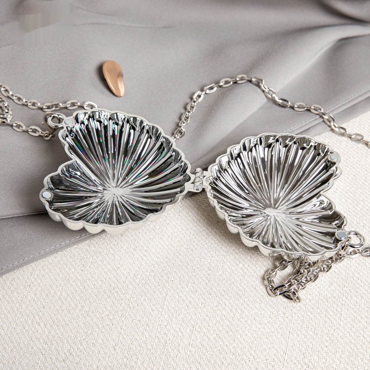 One Shoulder Love Messenger Bag - Gold & Silver Shell Design, Trendy Style - Buy Center