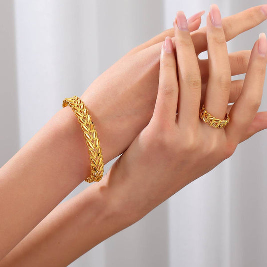 Elegant Gold Plated Bracelet & Ring Set - Vintage Fashion Jewelry 2025 - Buy Center