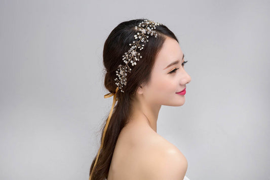 Elegant Handmade Gold & Silver Bridal Hair Accessories - Trendy Flower Design - Buy Center