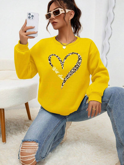 Leopard Wild Heart Pattern Sweatshirt Set - Trendy Pullover for Women - Buy Center