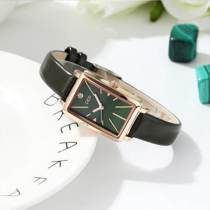 Retro Square Plate Women's Watch - Trendy Bracelet in 5 Stylish Colors - Buy Center